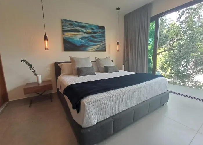 Azalea By Zama Homes Apartament